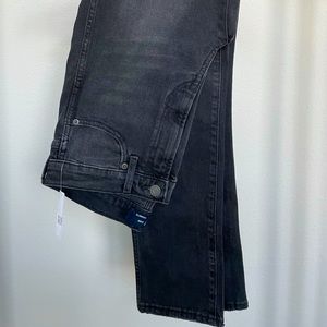 Gap High rise cigarette jeans. Never worn.